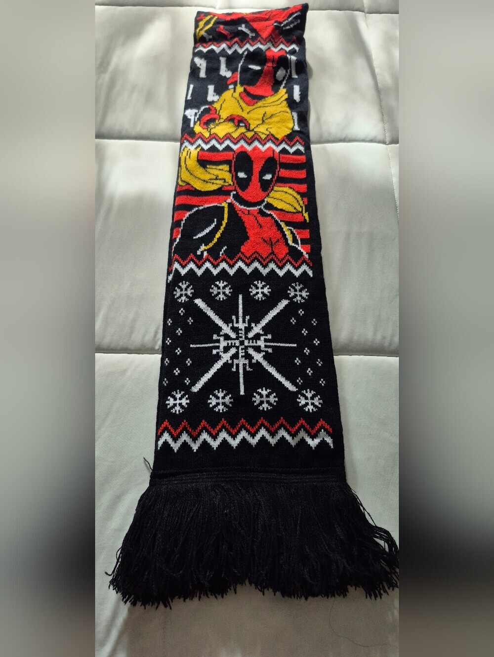 Deadpool Novelty Knit Scarf - Red, Black, Yellow, White - Picture 4 of 4